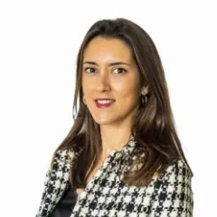 María, lawyer in Estepona